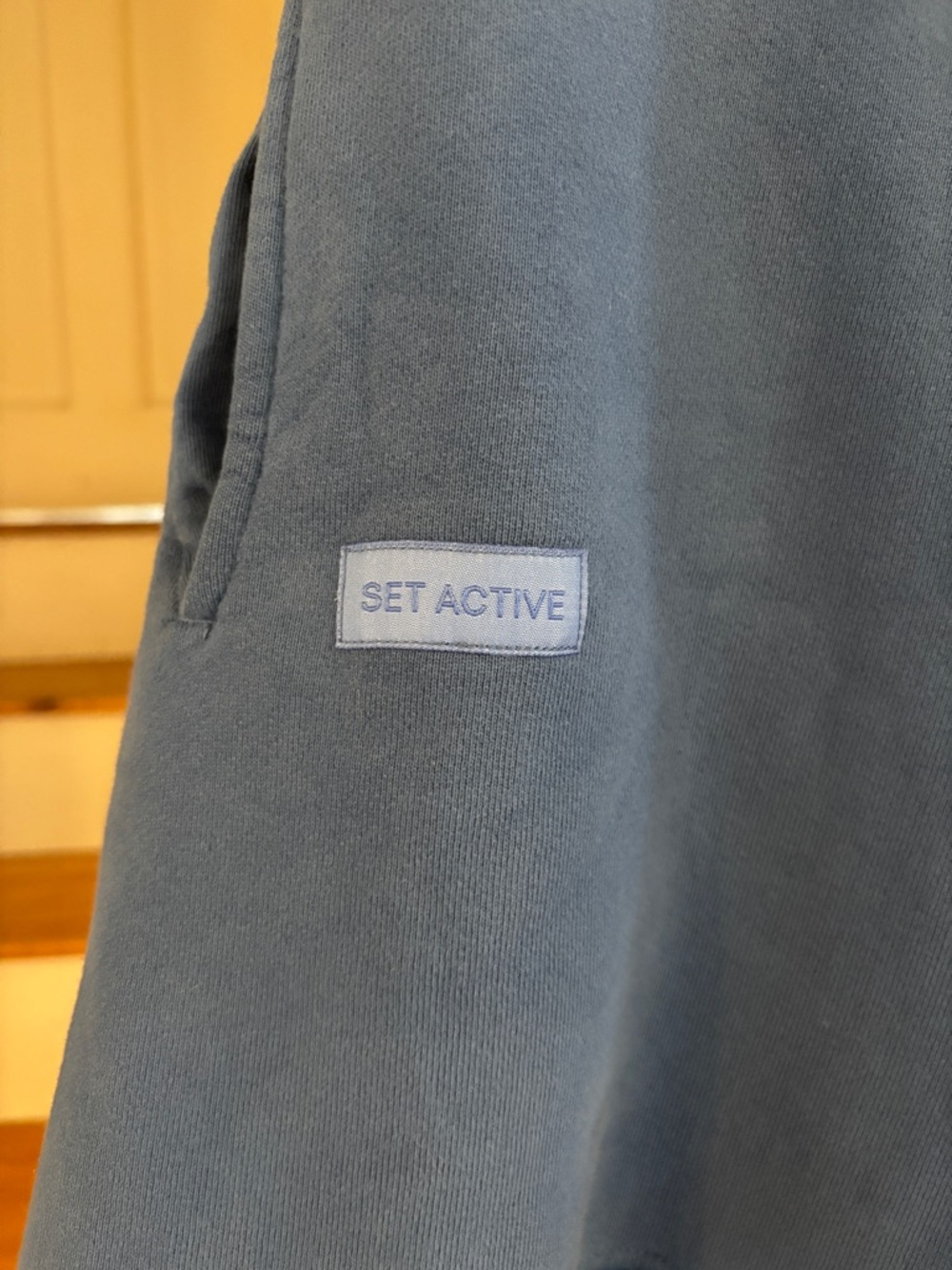 Set Active - The Heavyweight, Lagoon Blue, size Large, comfy, sweat shorts - Picture 3 of 3